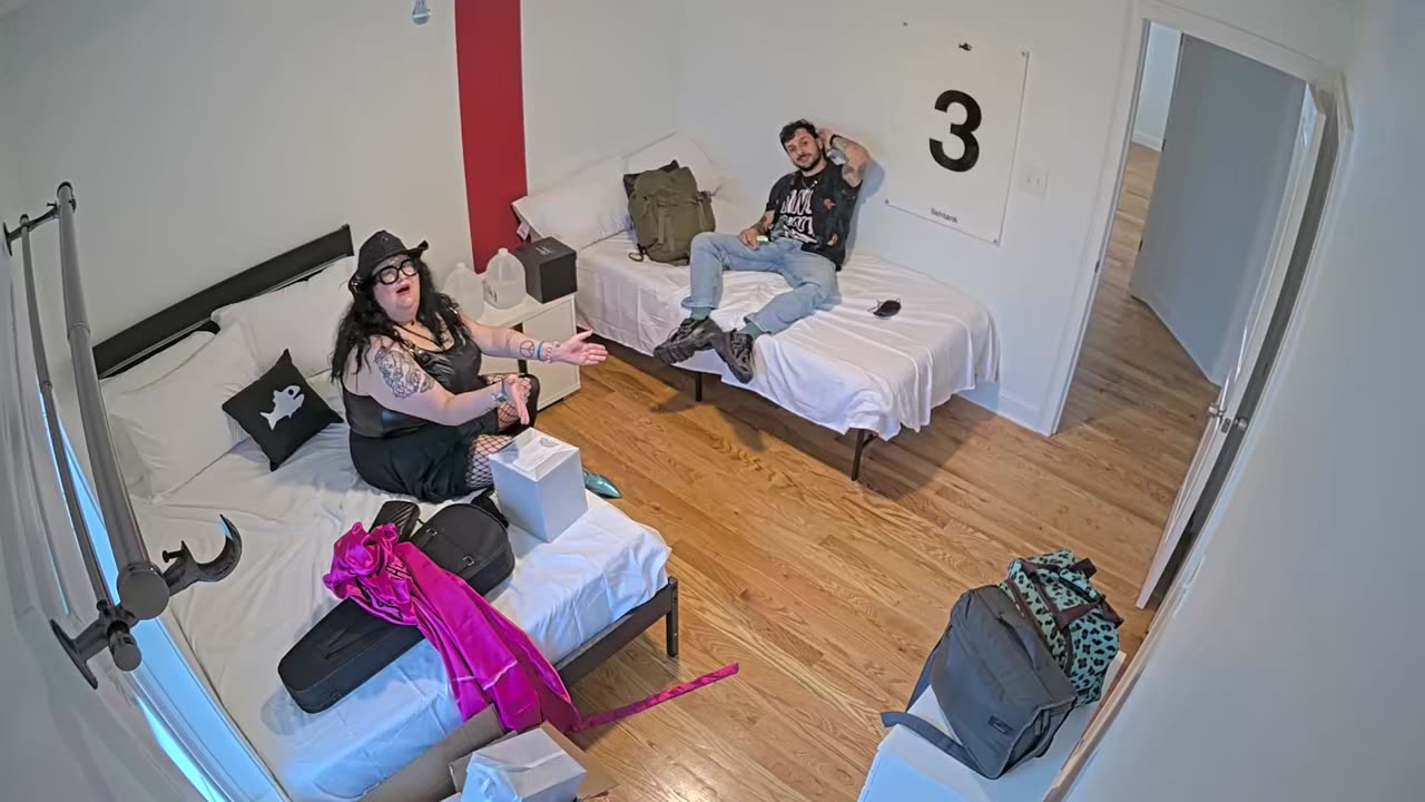 Rachel shouting out Brookiebabe420