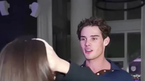 Clavicular Takes $1,000 From Girl’s Phone Because He Is Famous