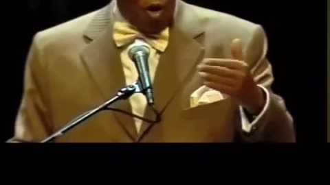 Louis Farrakhan says that the REPUBLICANS & DEMOCRATS can only agree on one thing