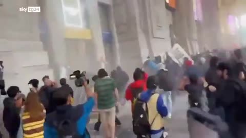 Italian PM Giorgia Meloni rejects recognizing Palestine as a sovereign state. In response, Antifa,