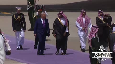WATCH: President Trump Disembarks AF1 and meets Prince Mohammed bin Salman in Saudi Arabia - 5/13/25