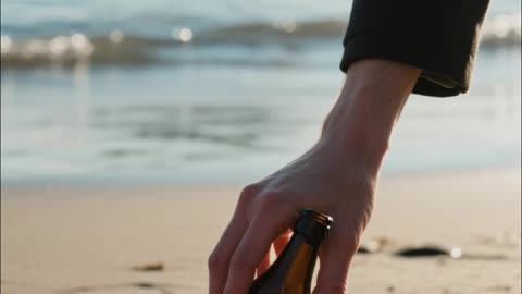Mysterious Message in a Bottle Solves 4-Year Disappearance? 😱