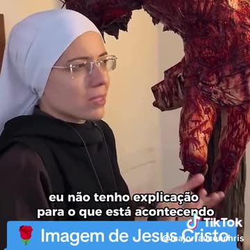 Fenomeno raro escultura de Cristo