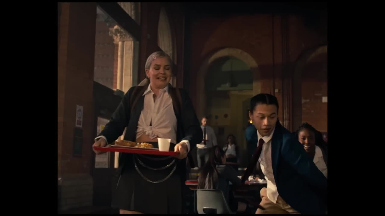 Anne-Marie - 2002 [Official Video]