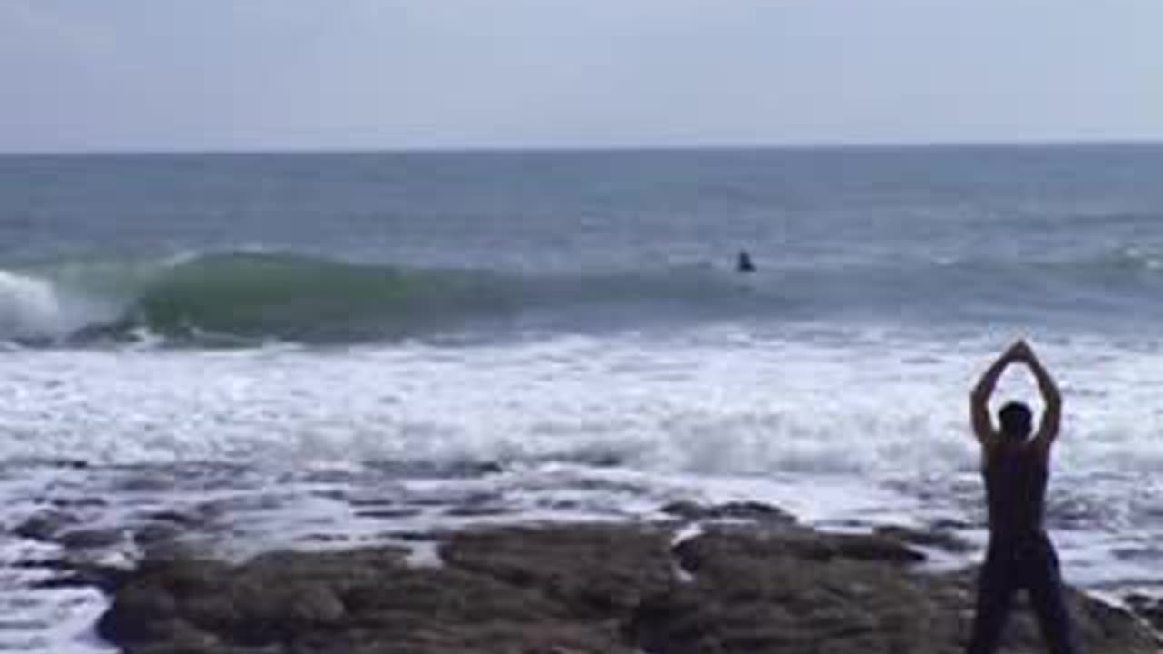MADE IN SICILY Surf in Sicilia anni 2000 – Amici tra le onde siciliane 🌊🏄‍♂️