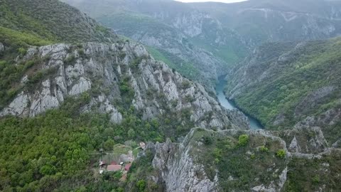 Uterus Canyon