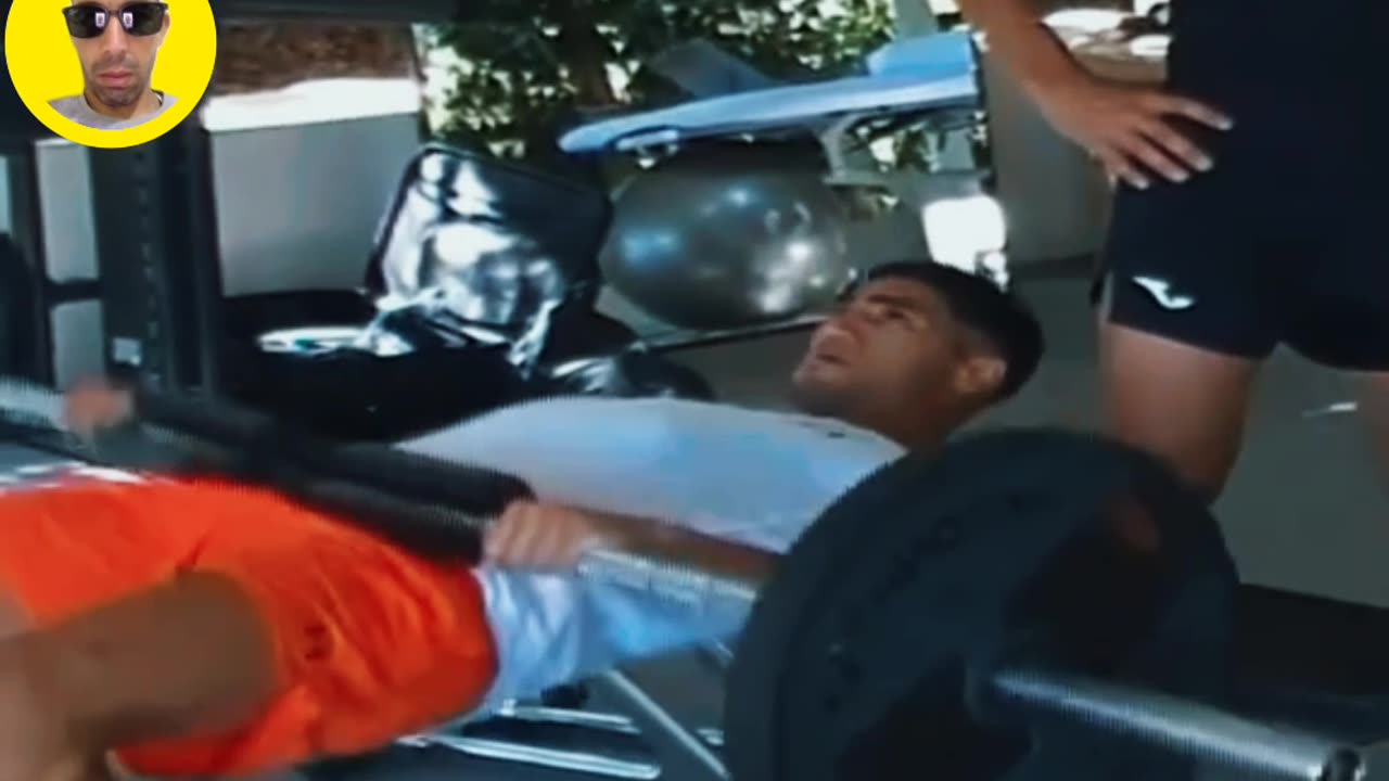 أشرف حكمي يستعيد للموسم المقبل