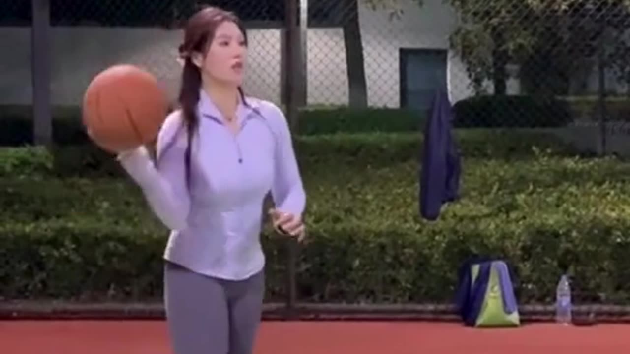 Basketball vibes with a special message. 😊🏀