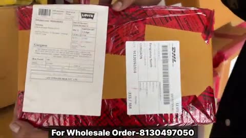Buy Branded Clothing Surplus in Bulk at ValueShoppe – Your B2B Wholesale Partner