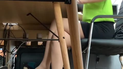 Office lady shoeplays...Full version is 13min