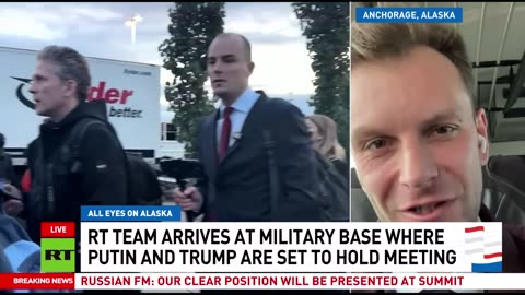 RT team arrives at base for Putin–Trump meeting