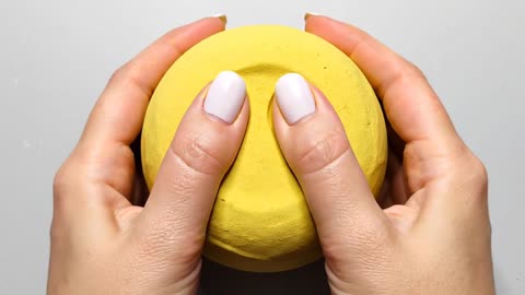 Oddly Satisfying ASMR Sandy Manipulation