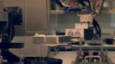 🔥🔥🔥 Burger Bots, new burger bot delivers matrix meal in less than a minute...