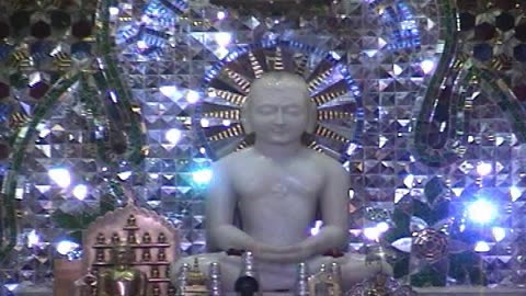 Sri Shantinath Digambar Jain Kaach Mandir- Shirdi
