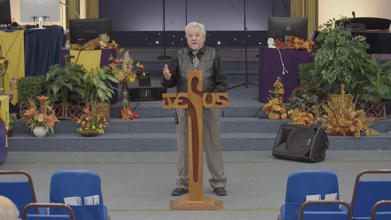 The Battle Belongs To The Lord by Dr Michael H Yeager