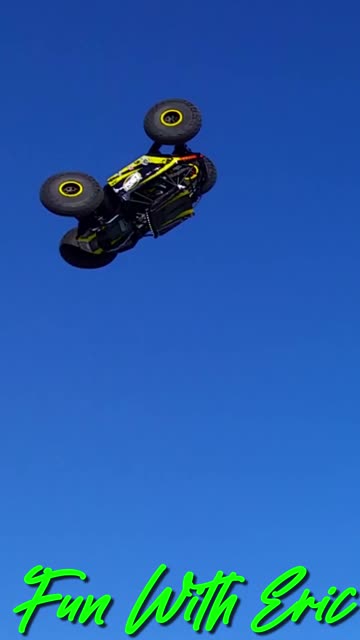 LOSI Rock Rey🔥"...gettin' some ***** AIR"! 😎