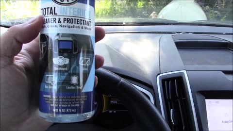 Cleaning Dashboard and Screen with Chemical Guys Total Interior Cleaner and Protectant