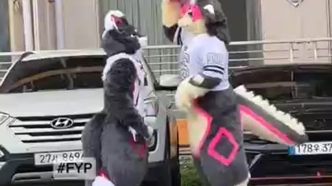 As pessoas ficaram confusas ao ver um furry.