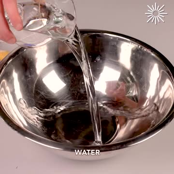 Unfreeze meat in just 5 minutes.hd