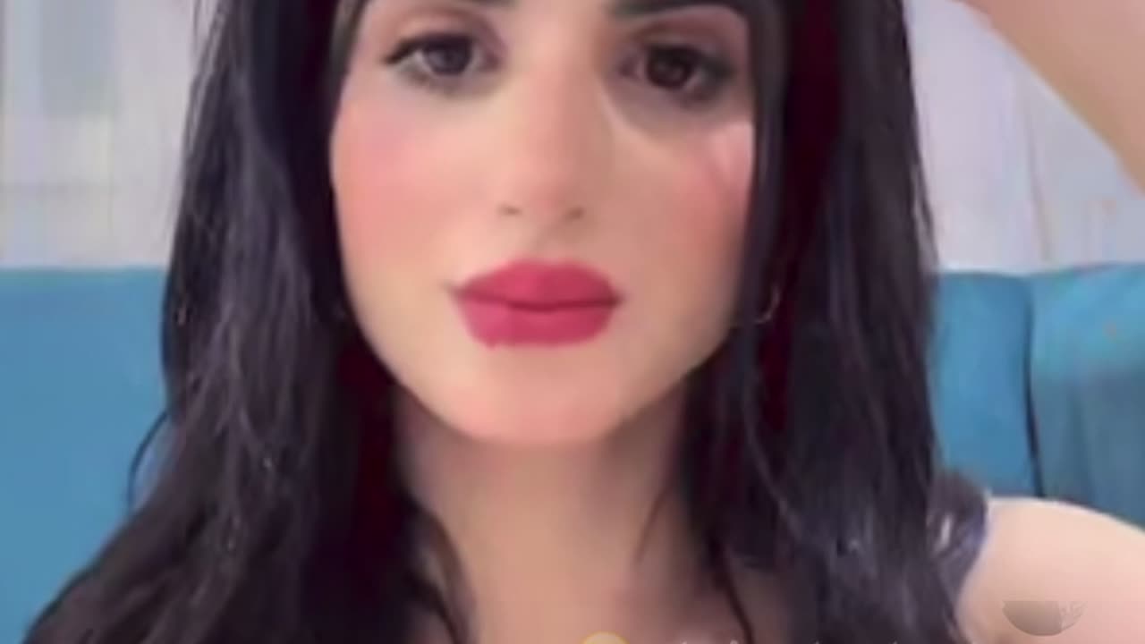 قمر اووووووووف