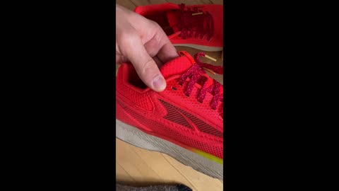 Patní zámek na běžecké obuvi (Altra)