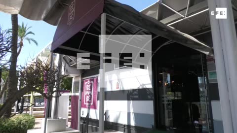 2.- El pueblo harto del totalitarismo COVID 19 sale de fiesta