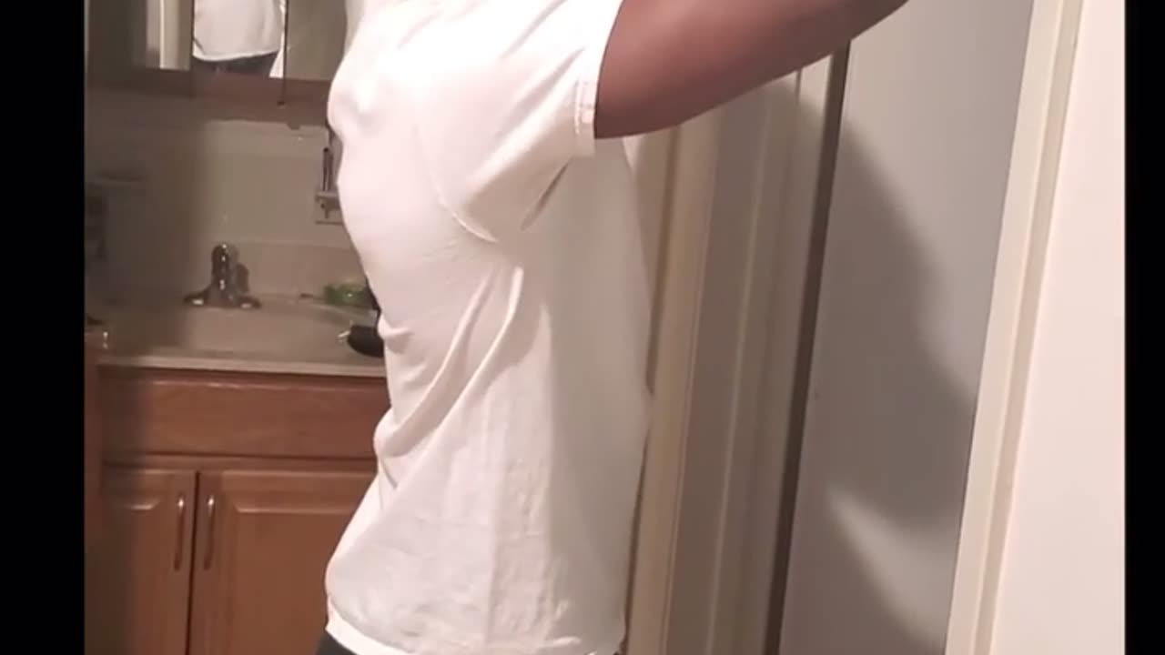 😂😨 You Won't Believe This Epic Pull-up Fail! | FunFM