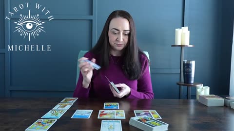 ♓️ Pisces Tarot - Shift Your Perspective | Release the Past!