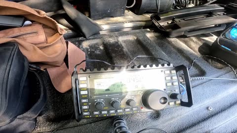 Buddipole Adjustable Shock Cord Whip and the KX3