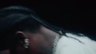 Travis Scott - DUMBO (OFFICIAL VIDEO)