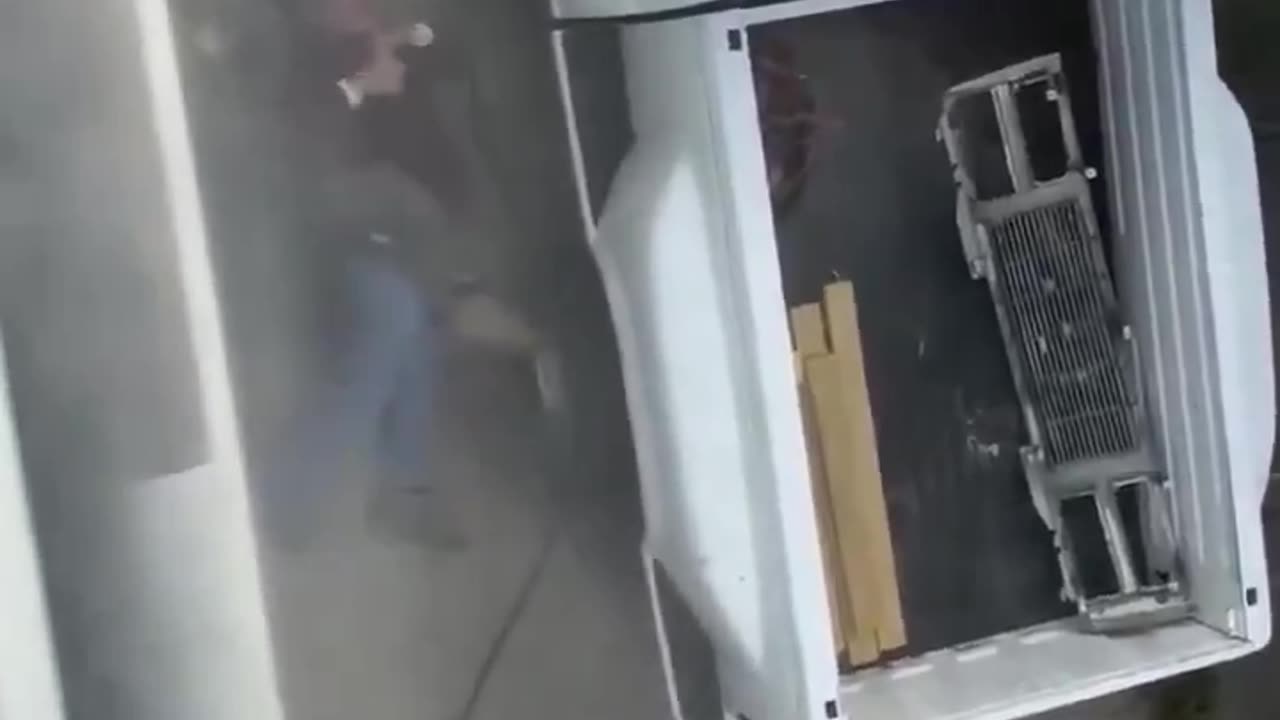 Ricardo Aguayo Rodriguez decided to violently resist arrest and ended up getting