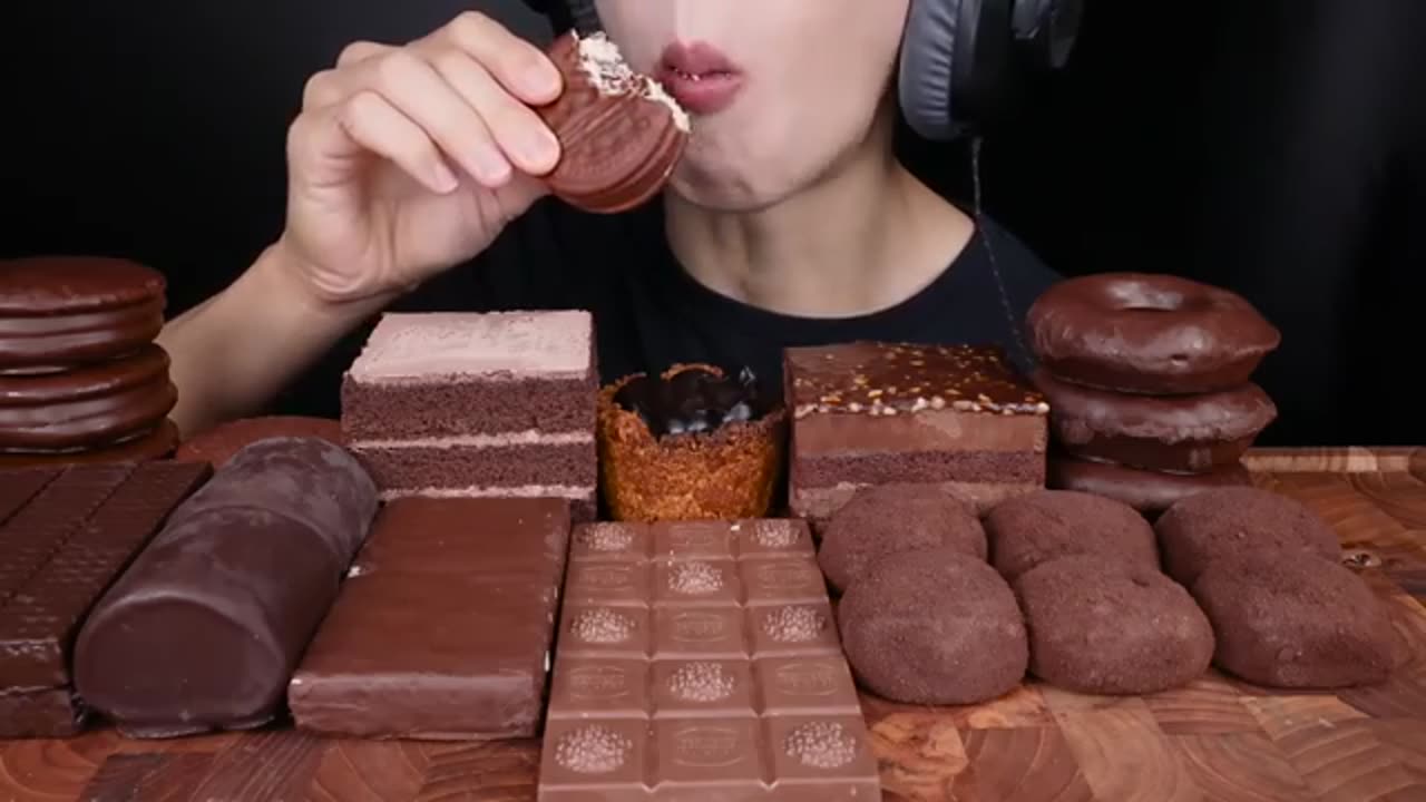 ASMR Chocolate 🍫 Sweet Eating Sounds & Whisper | Relaxing Candy ASMR