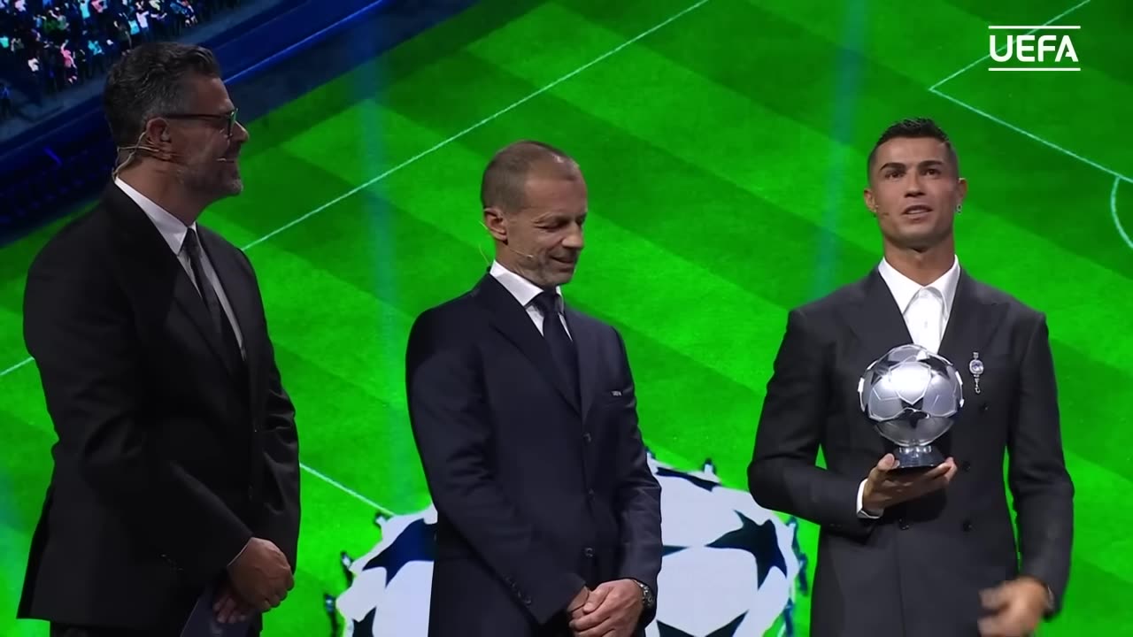 I receive THE BIGGEST AWARD of the Champions League