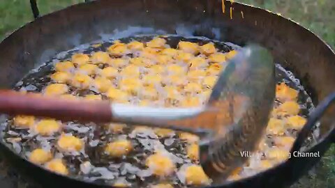 EGG BONDA | MUTTAI BONDA | Road Side Evening Snacks Recipe Cooking In Village | Bajji Street Food