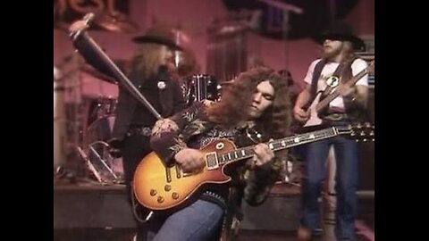 FREEBIRD / CALL ME THE BREEZE ~ LYNYRD SKYNYRD ( U.K. 1975 ) MUST SEE