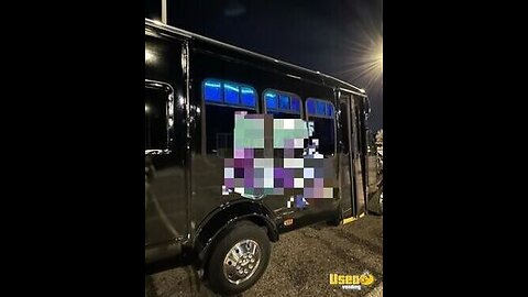 2002 Ford E-350 Super Duty Party Bus | Private Events Bus for Sale in Texas!