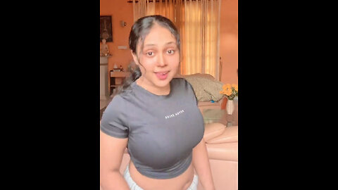 Sri Lankan Big boobs girl dance 💔🔥