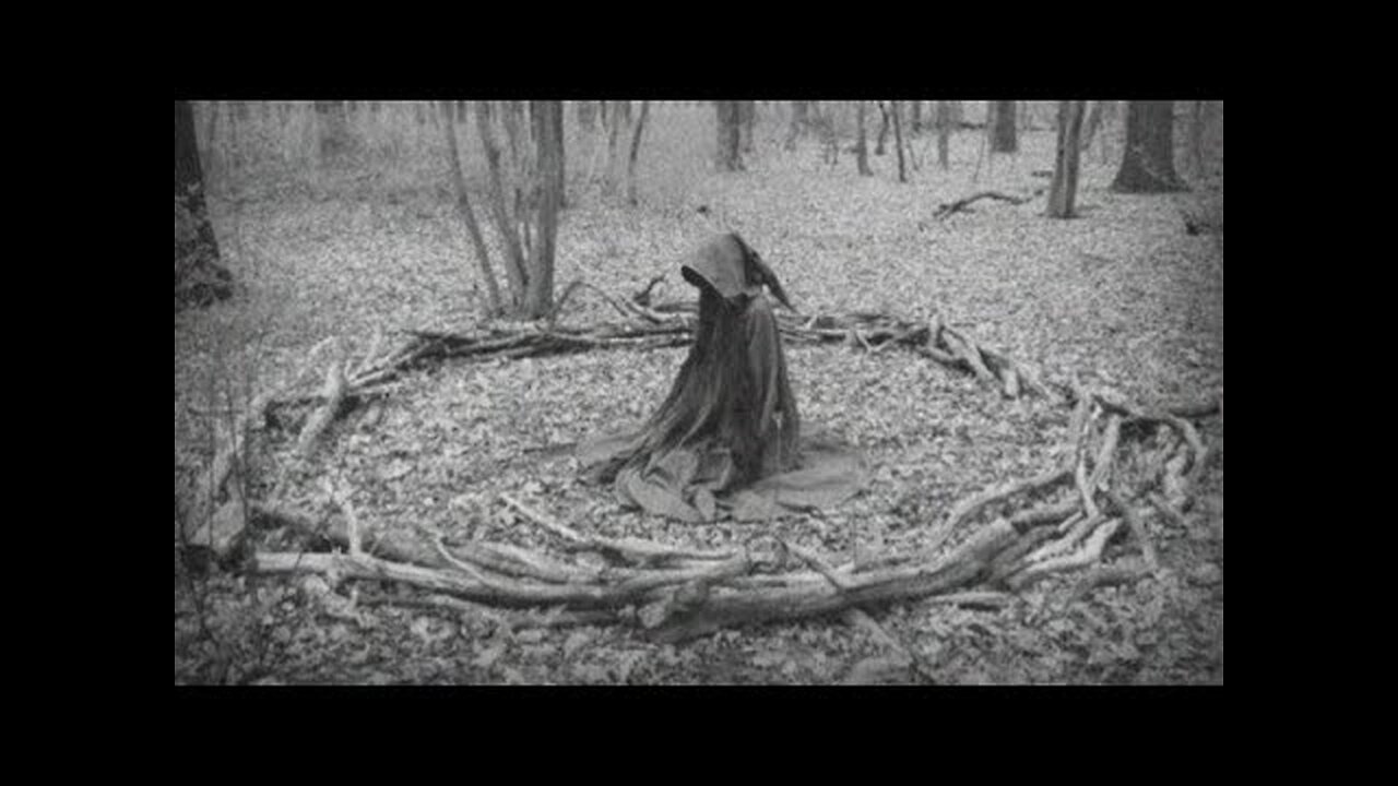 The Reveal Report - Witchcraft Communications with Jessie Czebotar (July 2022)