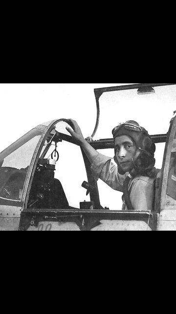 US Army Air Forces / Air Force Col John Voll: Distinguished Service Cross Recipient WWII