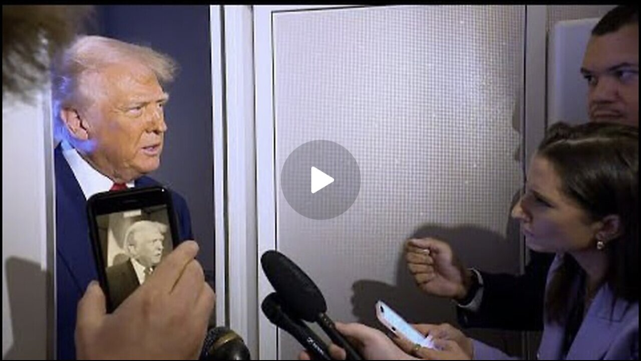 President Trump Gaggles with Press On Air Force One