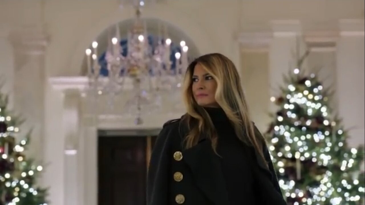 First Lady Melania Trump Reveals The Beautiful White House Christmas Decorations