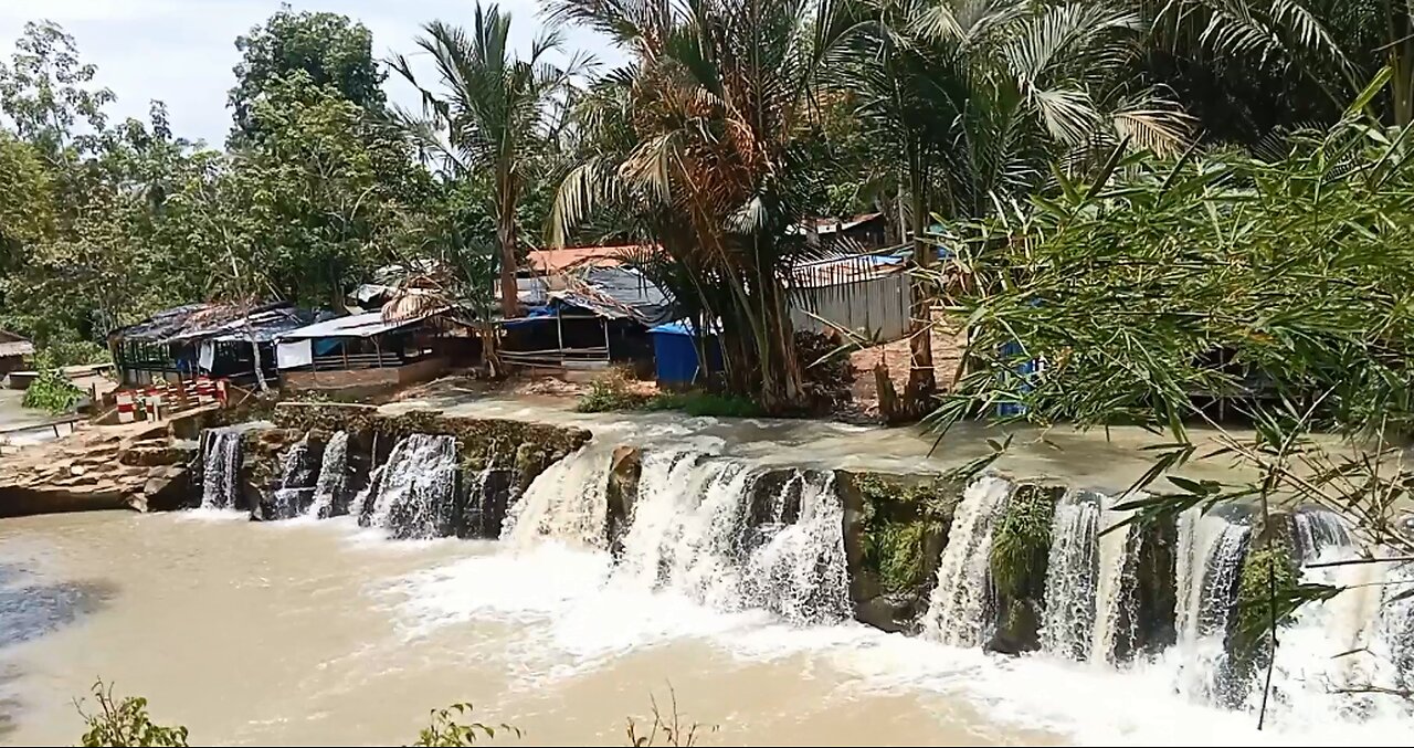 Viral River Natural Baths Part 16