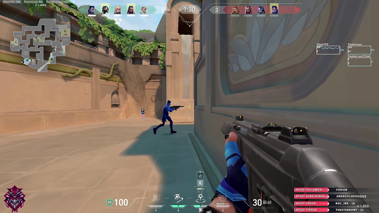 When Yoru is behind you .. you go behind him :D