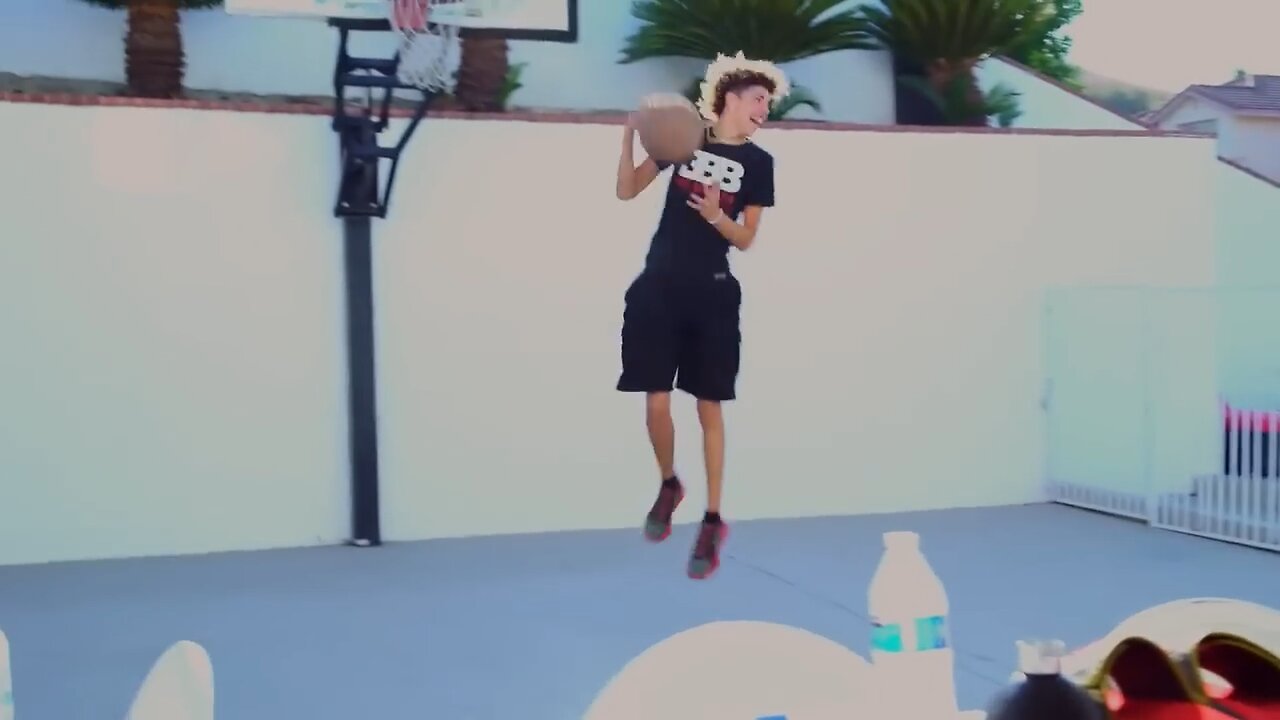 Ball In The Family S1 E10 (Lamelo's Birthday)