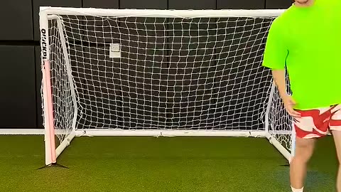 Don't Kick The Cake Football!#challenge #shortvideo #⚽⚽⚽⚽#