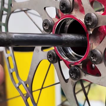 How to remove industrial sealed bearings from a bicycle wheel hub
