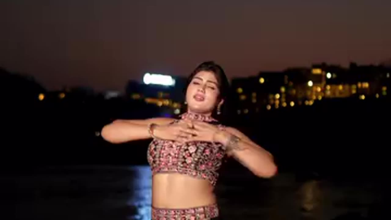 Indian beautiful girl dance wow