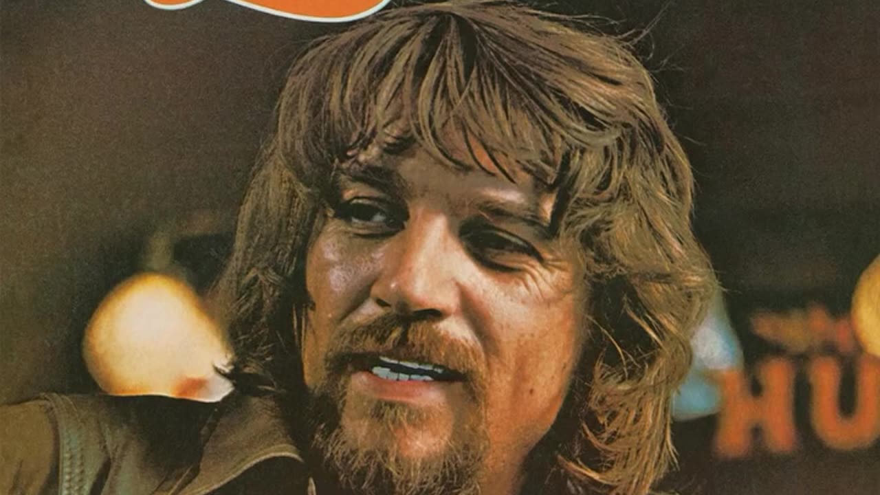 Happy "Heavenly" Birthday to WAYLON JENNINGS ...