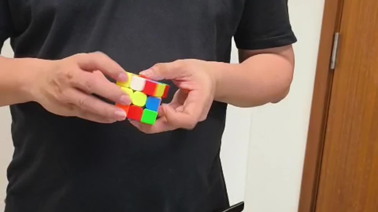 Rubik's Magic