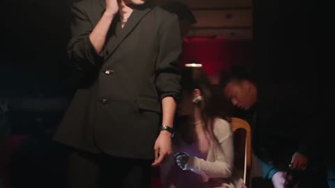 Rainkissed Fate 雨爱千金